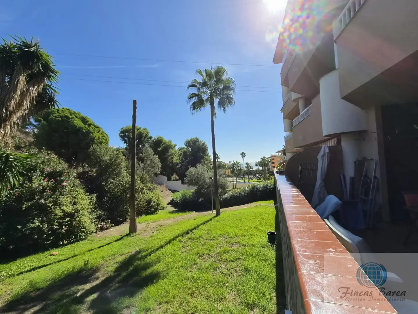 Vista exterior de Piso en venta en Fuengirola con Aire acondicionado, Terraza y Piscina comunitaria
