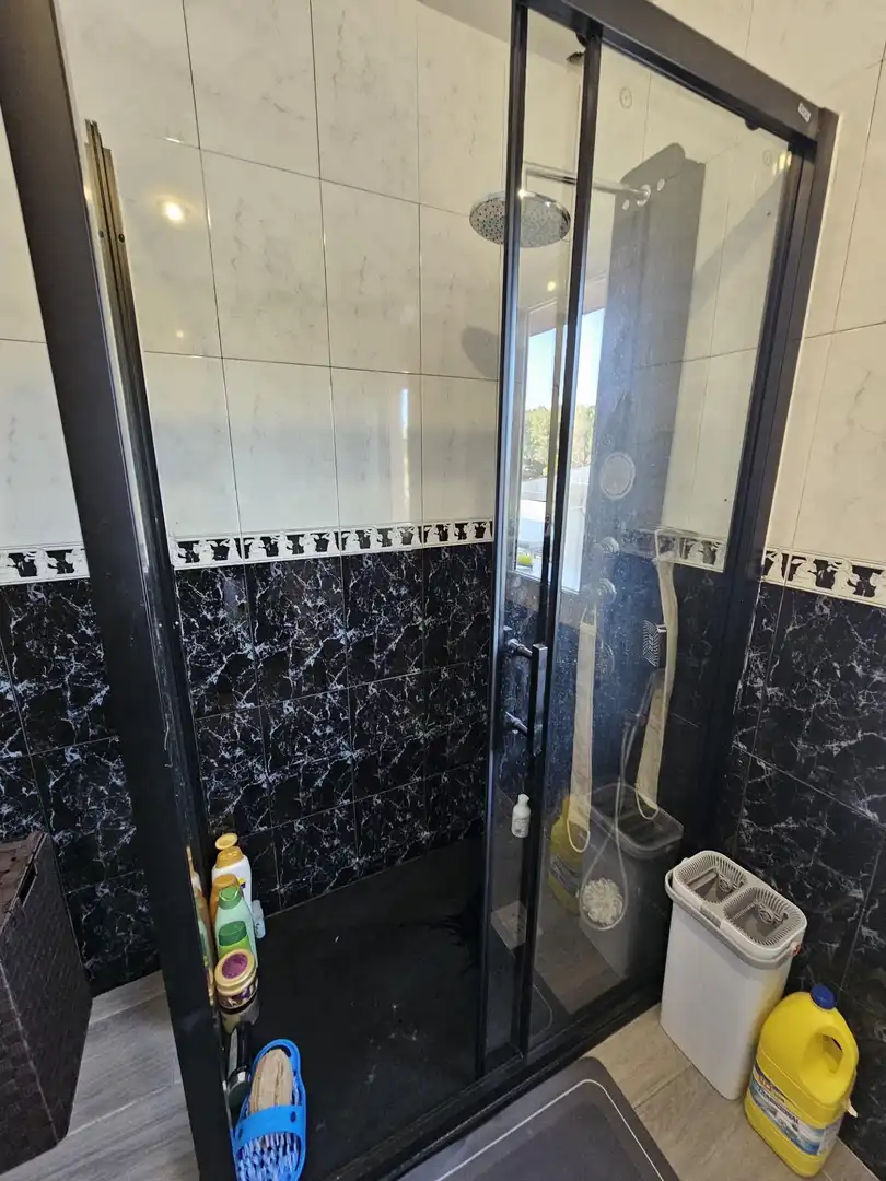 Baño de Casa o chalet en venta en Rubí con Aire acondicionado, Calefacción y Jardín privado