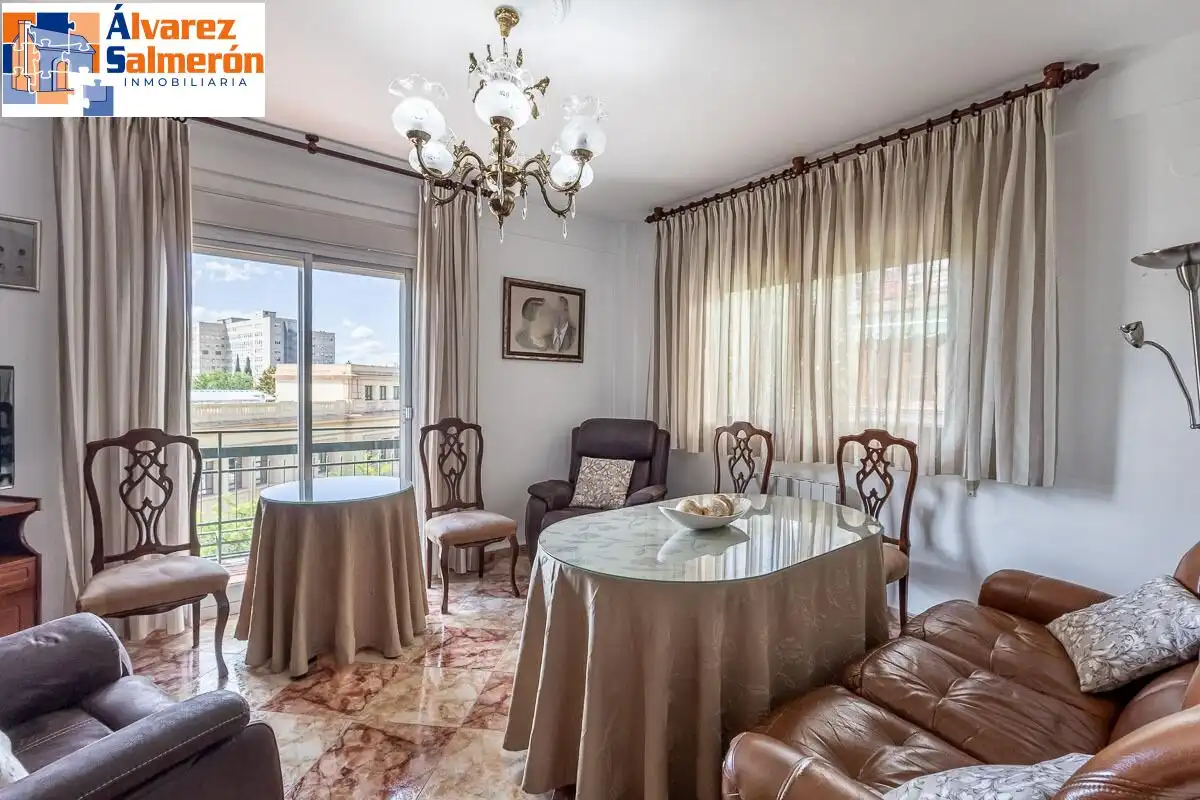 Piso con terraza en venta en Avenida DE MADRID 20, imagen 9