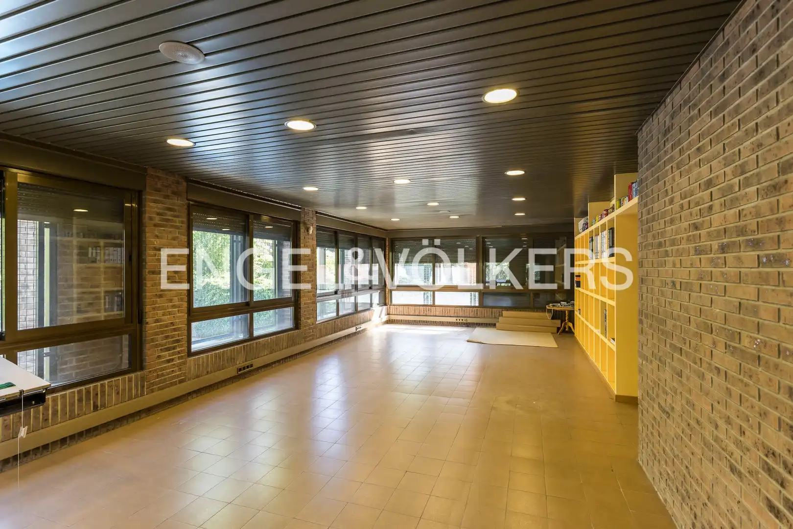 Piso en venta en Madrid con Aire acondicionado, Calefacción y Jardín privado