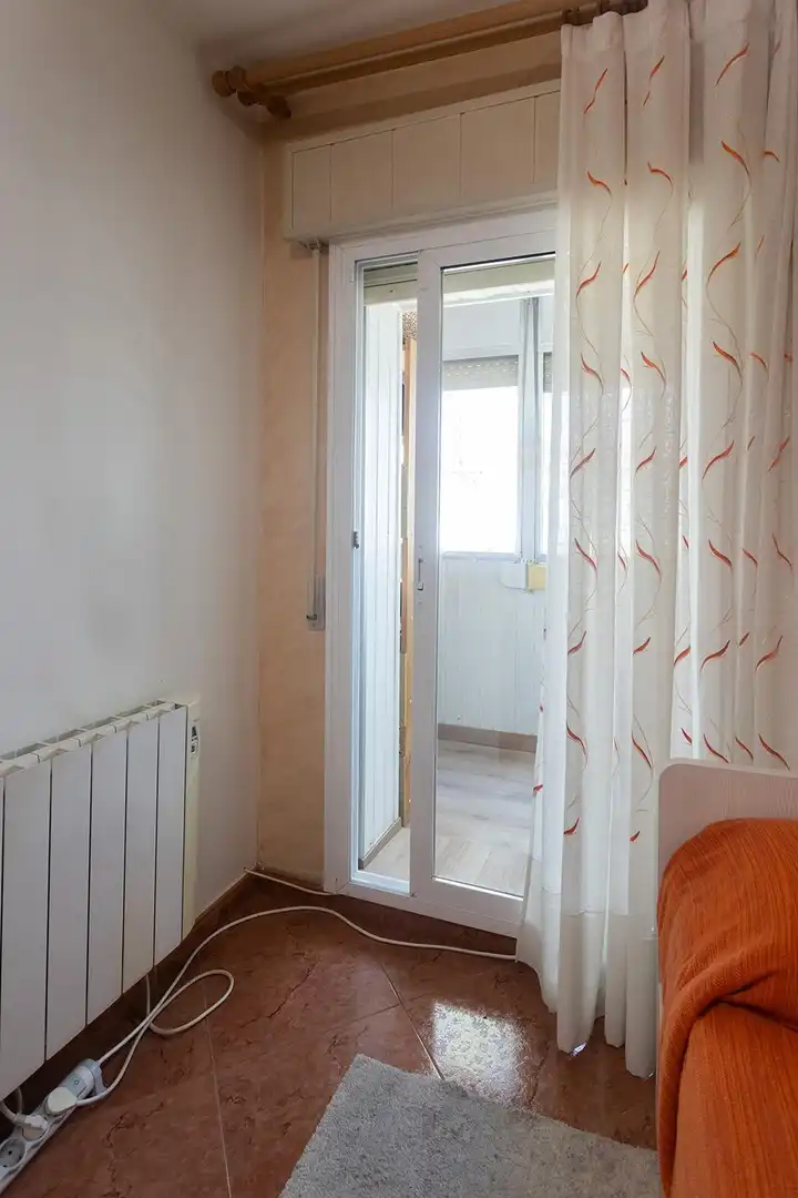 Wohnung zum Verkauf in Alcalá de Henares mit Klimaanlage, Heizung und Terrasse