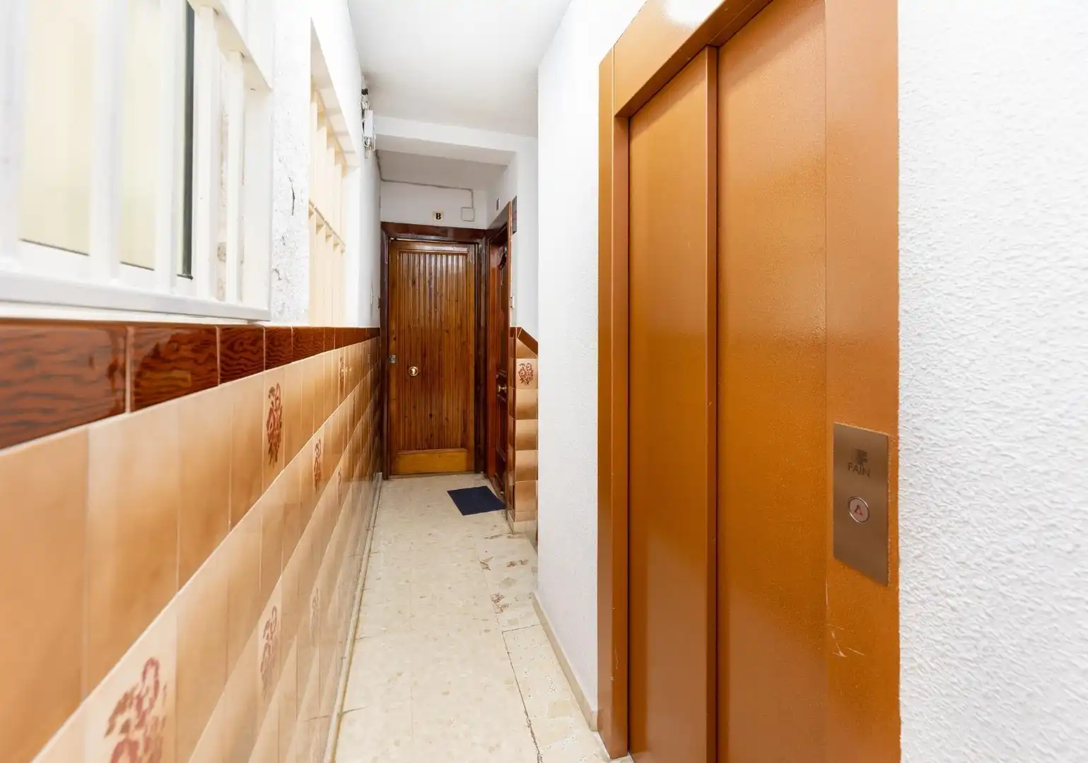 Flat for sale in Granada  with Furnished and Balcony