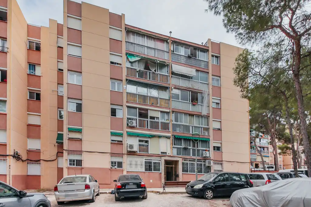 Vista exterior de Piso en venta en Sant Salvador