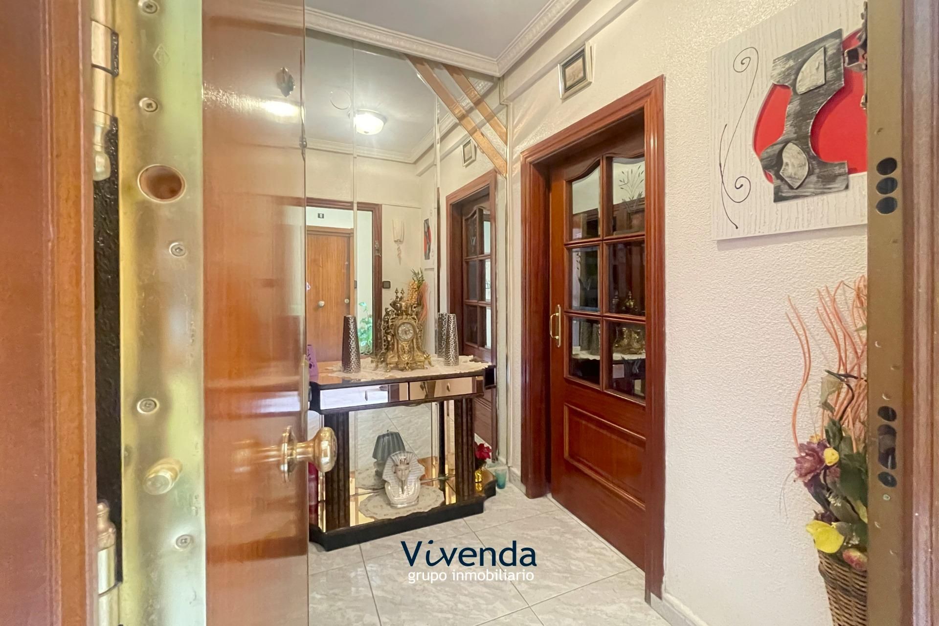 Flat for sale in La Serna