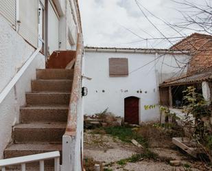 Außenansicht von Haus oder Chalet zum verkauf in Alcalá del Obispo mit Heizung, Privatgarten und Alarm