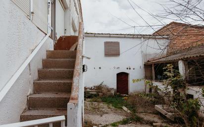 Außenansicht von Haus oder Chalet zum verkauf in Alcalá del Obispo mit Heizung, Privatgarten und Alarm