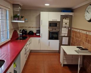 Kitchen of Single-family semi-detached for sale in Segurilla