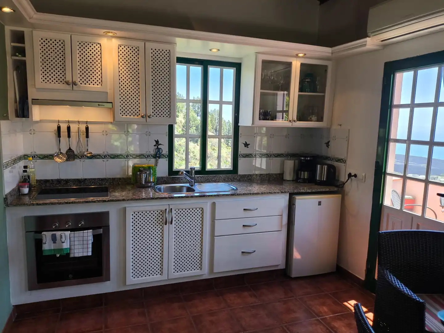 Cuina de Casa o xalet en venda en El Paso amb Aire condicionat, Calefacció i Jardí privat