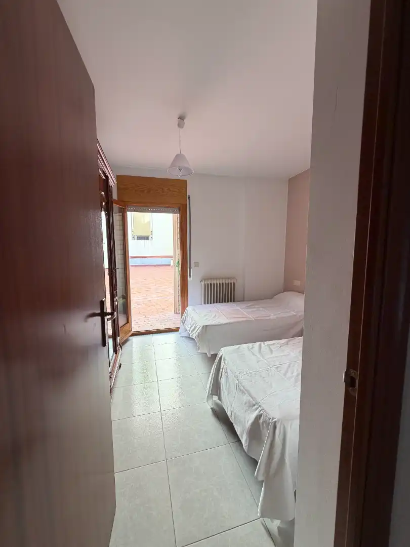 Bedroom of Flat for sale in Figueres  with Air Conditioner, Heating and Terrace