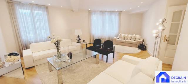 Piso en Venta en Oviedo - CALLE CAMPOAMOR en Salesas - Foncalada - Campoamor