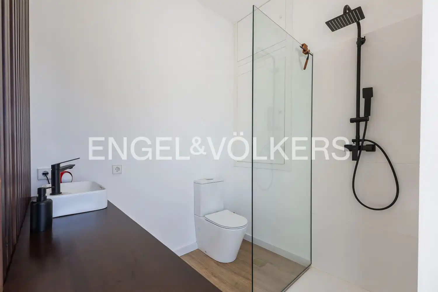 Baño de Casa o chalet de alquiler en Cullera con Calefacción, Parquet y Terraza