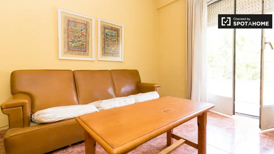 Room in San Matías - Realejo