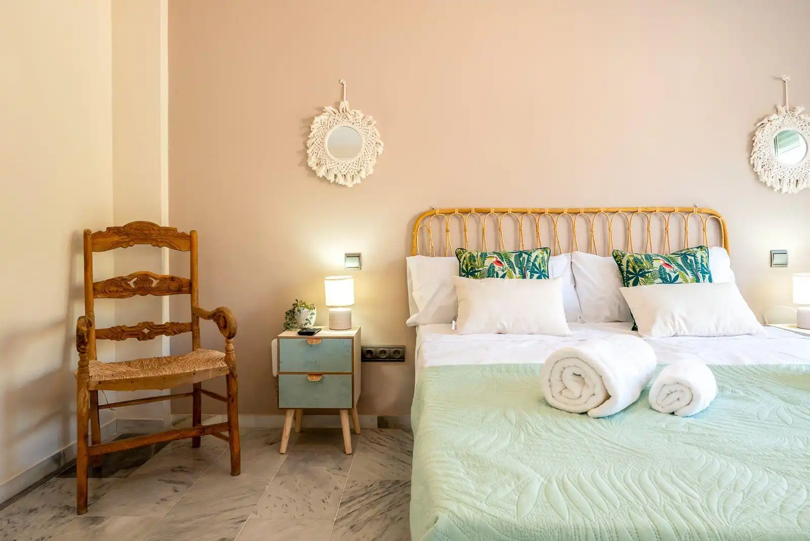 Habitación de Casa adosada en venta en Marbella con Aire acondicionado, Calefacción y Jardín privado