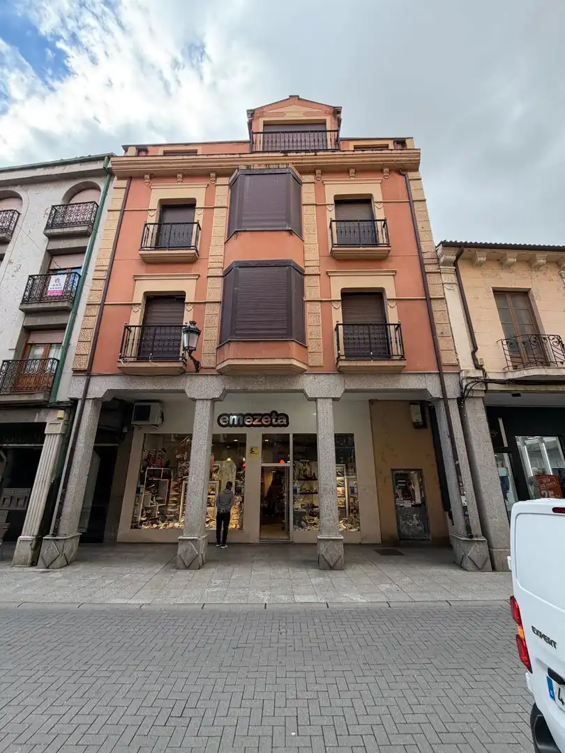 Edificio en venta en La Bañeza