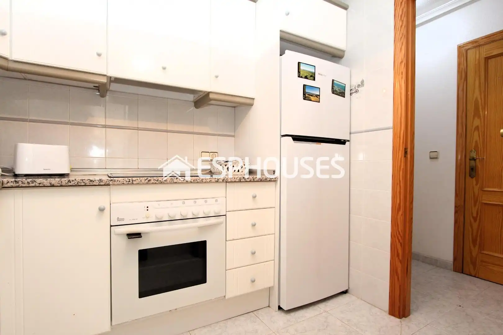 Cocina de Apartamento en venta en Guardamar del Segura con Aire acondicionado, Trastero y Amueblado