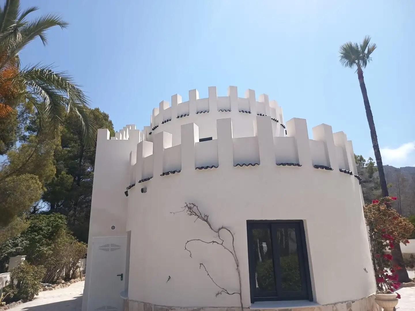 Vista exterior de Casa o chalet en venta en L'Alfàs del Pi con Aire acondicionado, Jardín privado y Terraza