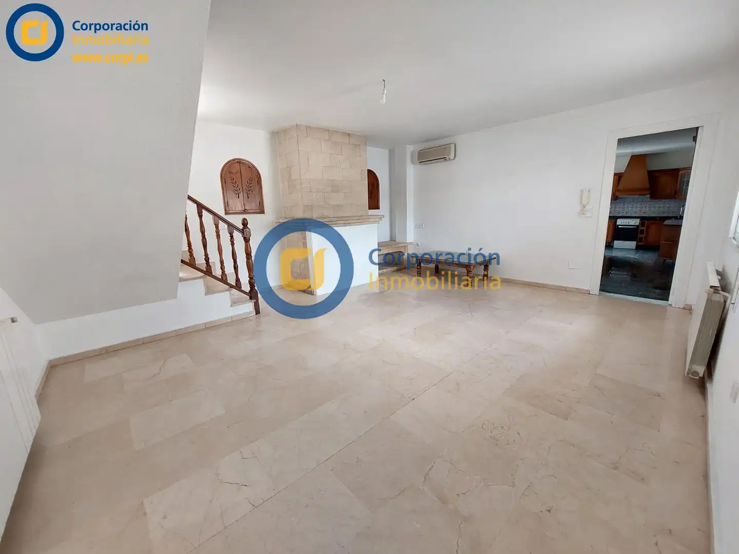 Villa con giardino in vendita a Pedanías Centro