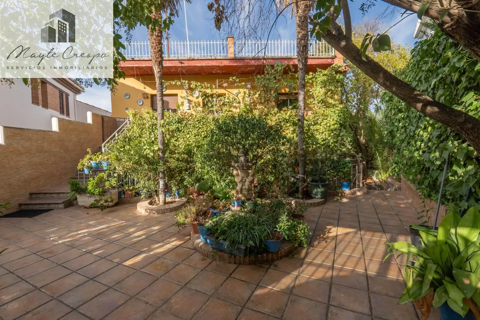 Jardí de Casa o xalet en venda en La Zubia amb Calefacció, Jardí privat i Terrassa