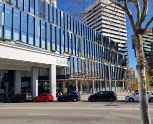 Vista exterior de Oficina de lloguer en L'Hospitalet de Llobregat amb Aire condicionat