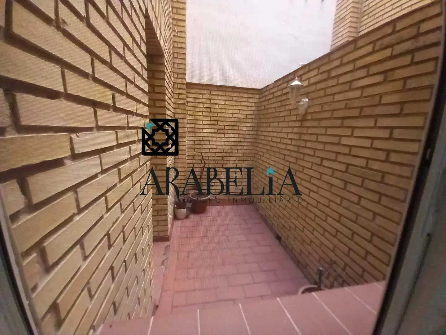 Garten von Wohnung zum Verkauf in Córdoba mit Klimaanlage, Abstellraum und Möbliert