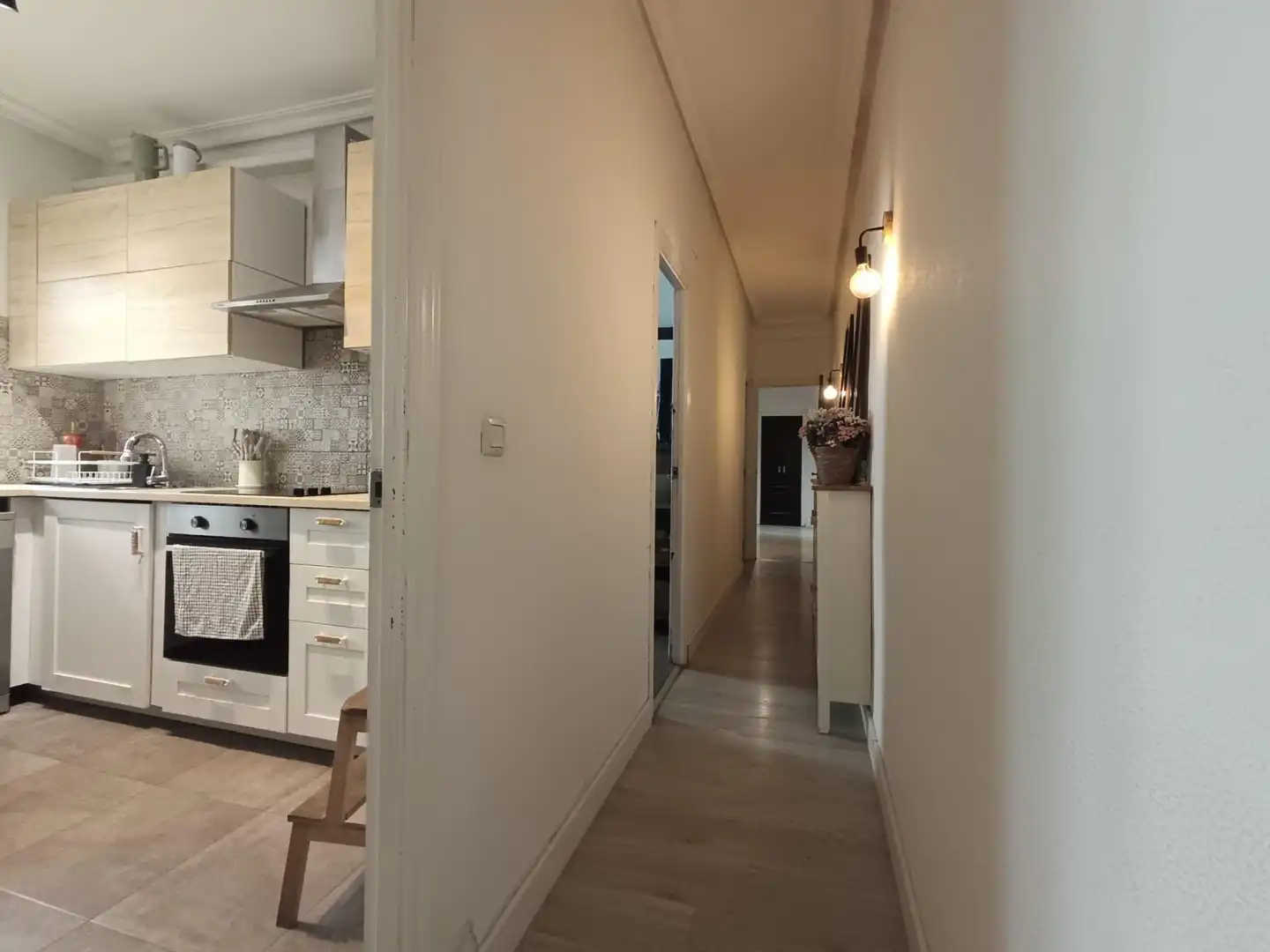 Wohnung zum Verkauf in Córdoba mit Klimaanlage, Terrasse und Balkon