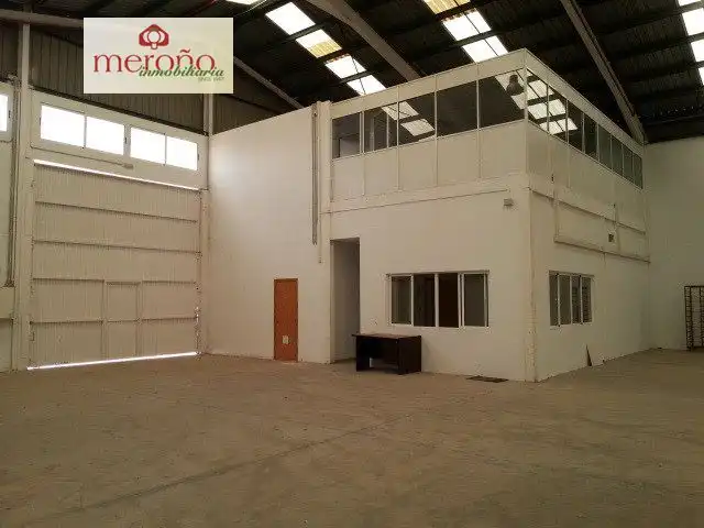 Nave industrielle à louer à Pedanías Este