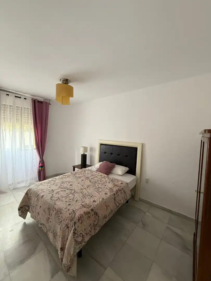 Bedroom of Flat for rent in Badajoz  with Air Conditioner, Heating and Terrace