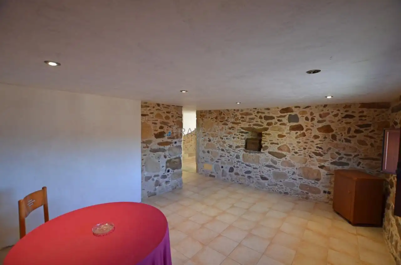 Finca rústica en venta en O Rosal   con Calefacción, Jardín privado y Terraza