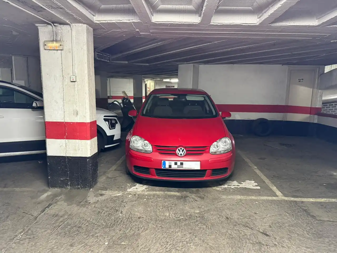 Parking de Piso en venta en Castro-Urdiales con Calefacción, Parquet y Balcón