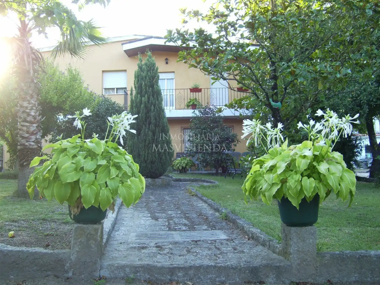 Jardín de Casa o chalet en venta en Leiro con Aire acondicionado, Terraza y Trastero