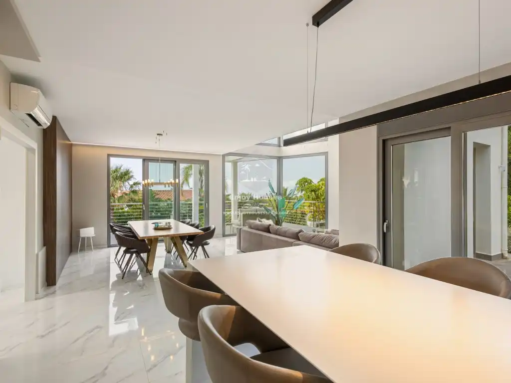 Casa con terraza en venta en Coloma, imagen 15