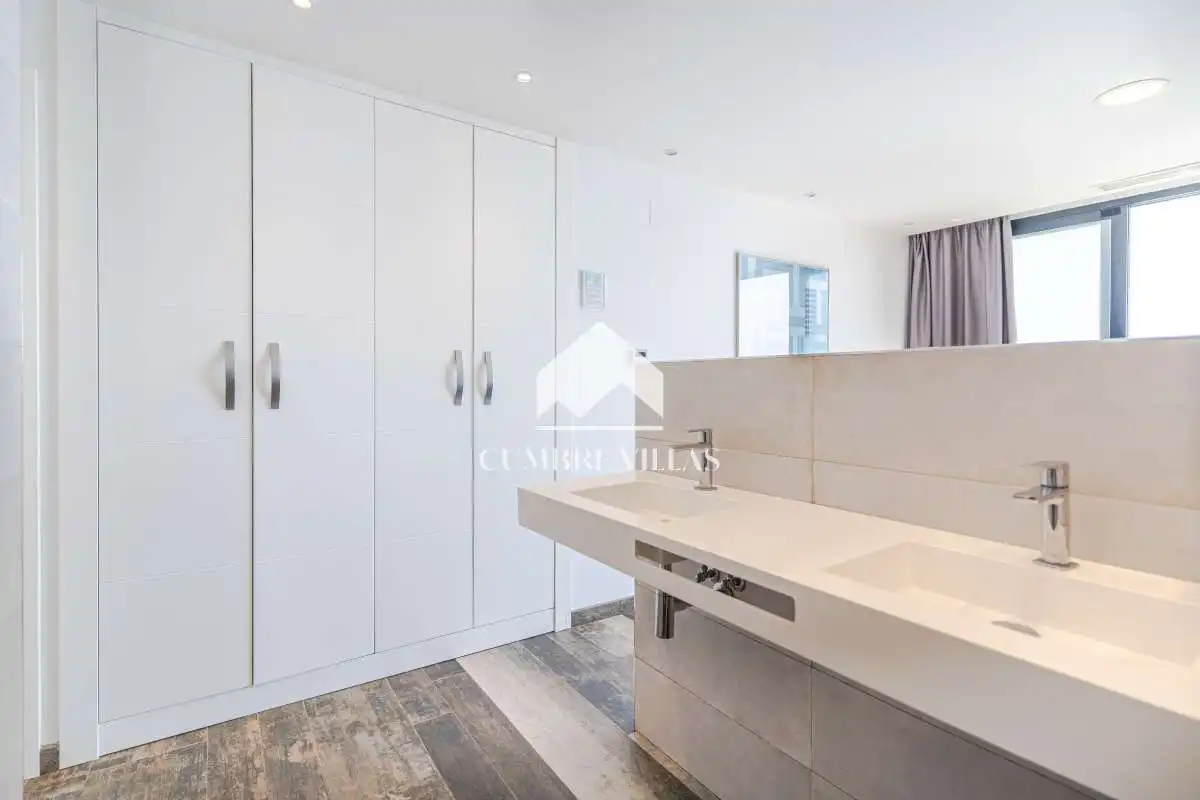 Bathroom of Houses for sale in Salobreña  with Private garden, Terrace and Storage room