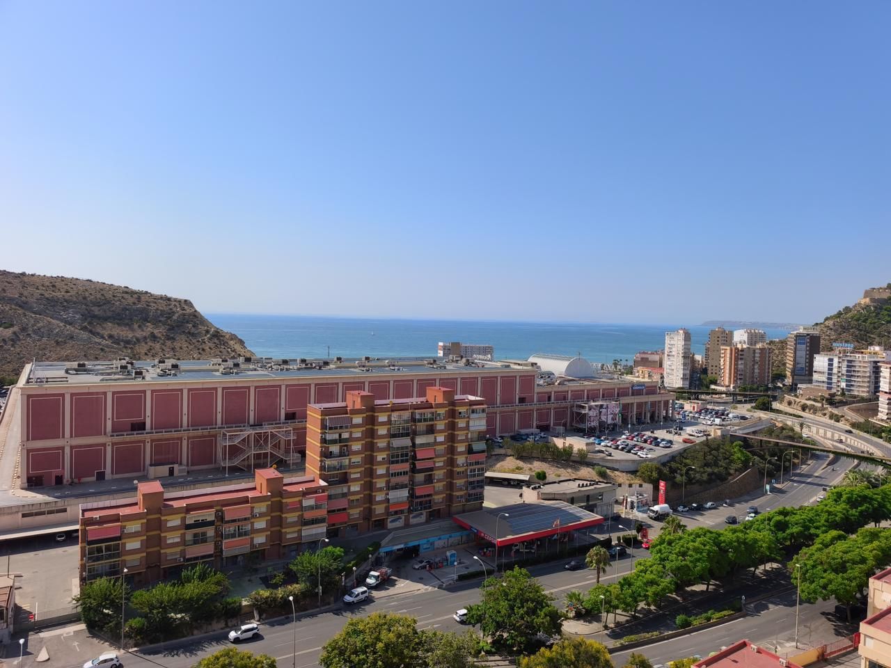 Vista exterior de Pis en venda en Alicante / Alacant amb Aire condicionat