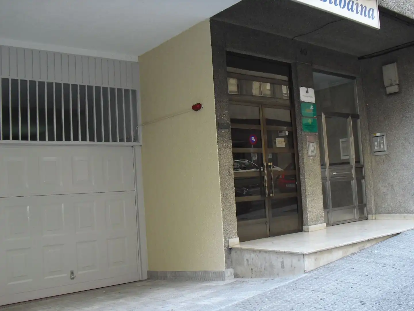 Garage zur Miete in Santiago de Compostela 