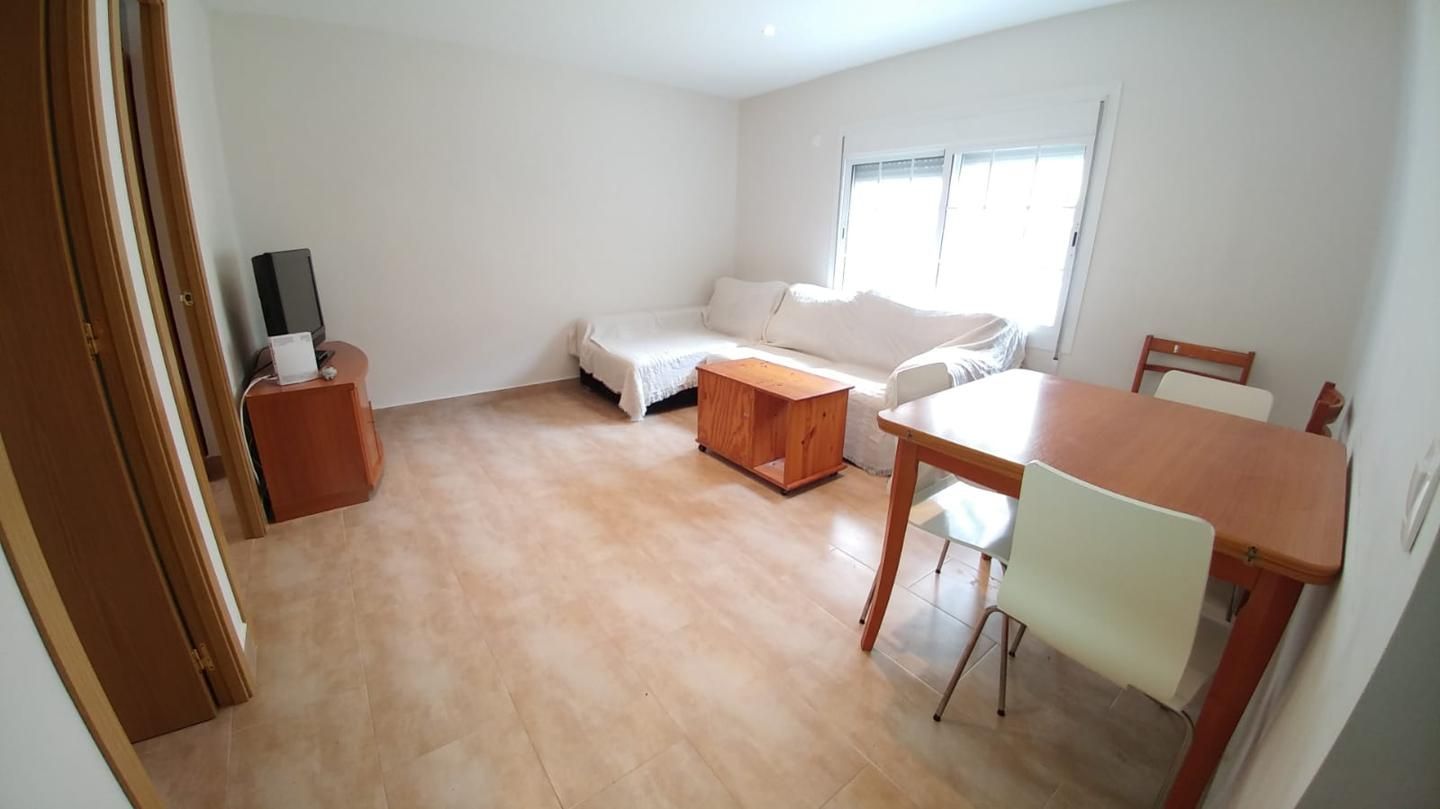 Planta baixa de lloguer a Carrer de Gran Canaria, La Malva-rosa