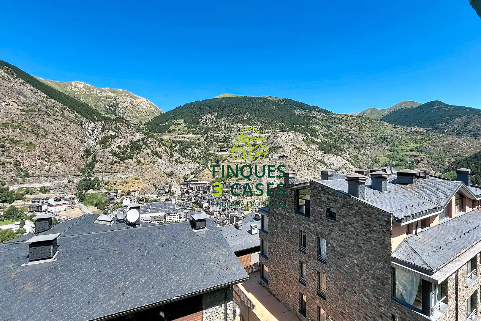 Vista exterior de Apartamento de alquiler en Canillo con Parquet, Amueblado y Horno