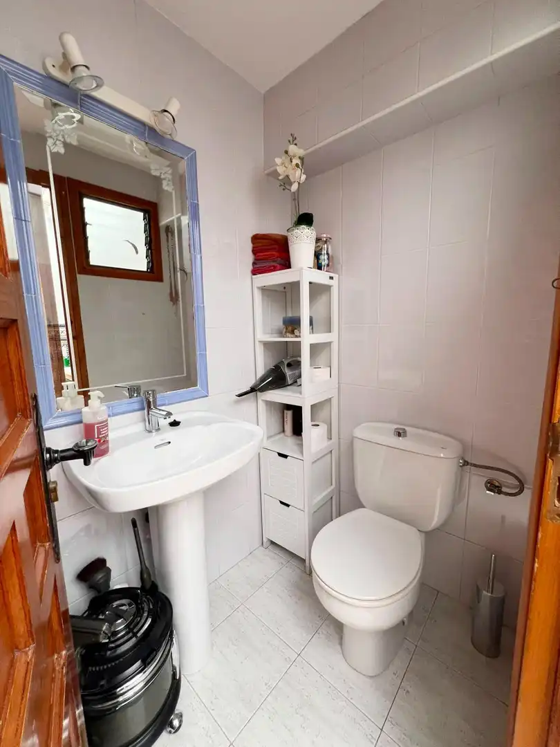 Bathroom of Houses for sale in Elche ciudad