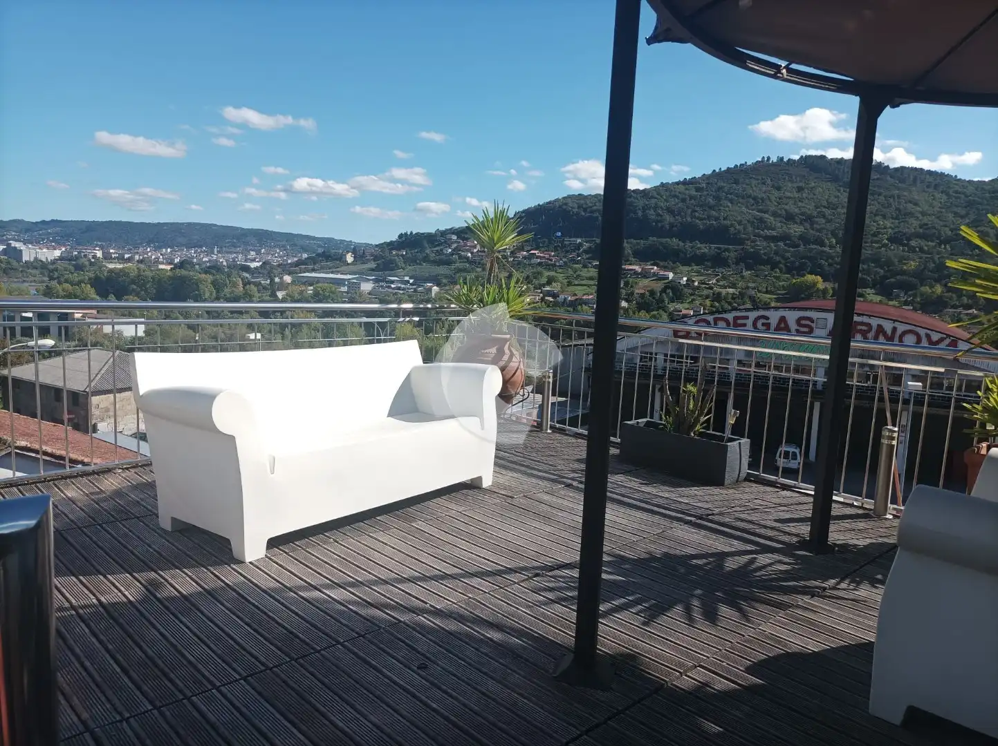 Terraza de Casa adosada en venta en Ourense Capital 