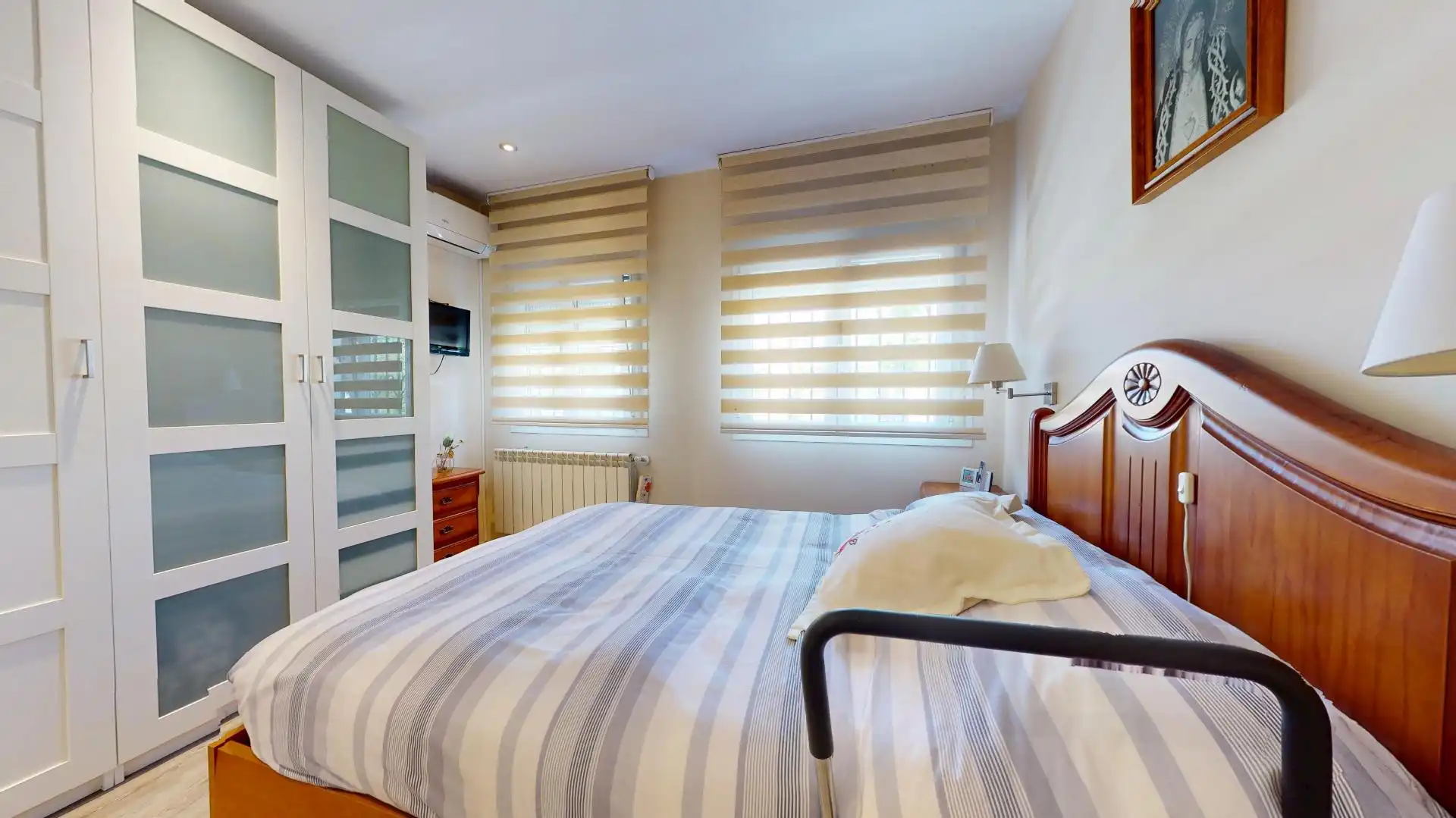 Schlafzimmer von Wohnung zum Verkauf in Madrid mit Klimaanlage, Heizung und Möbliert