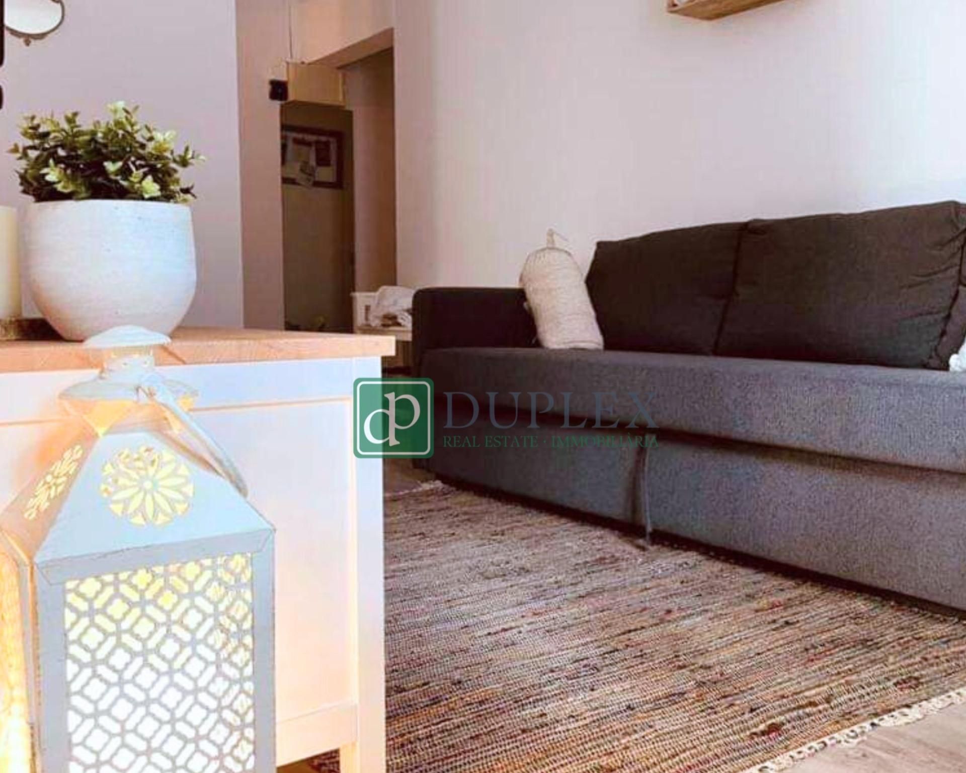 Sala d'estar de Apartament en venda en Encamp amb Calefacció, Parquet i Terrassa