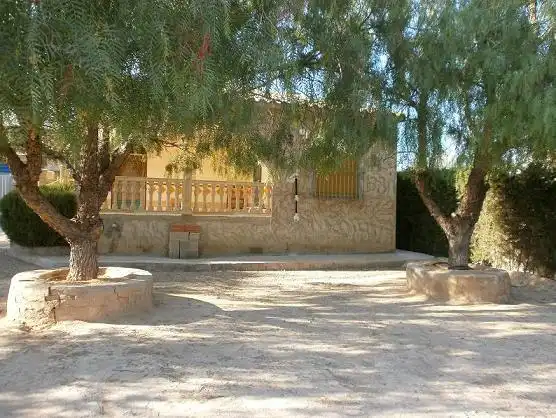 Xalet amb jardí en venda a Tobarra, imagen 3