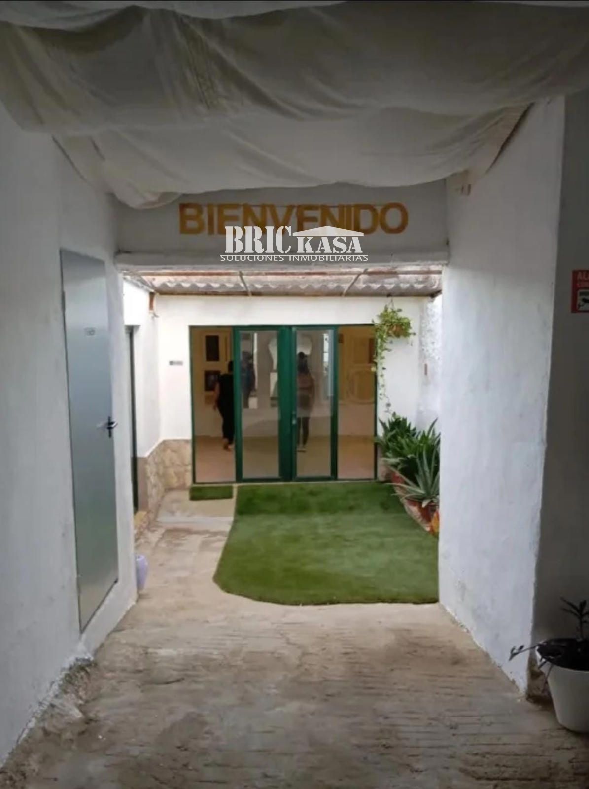 Premises for sale in Sierra de Fuentes