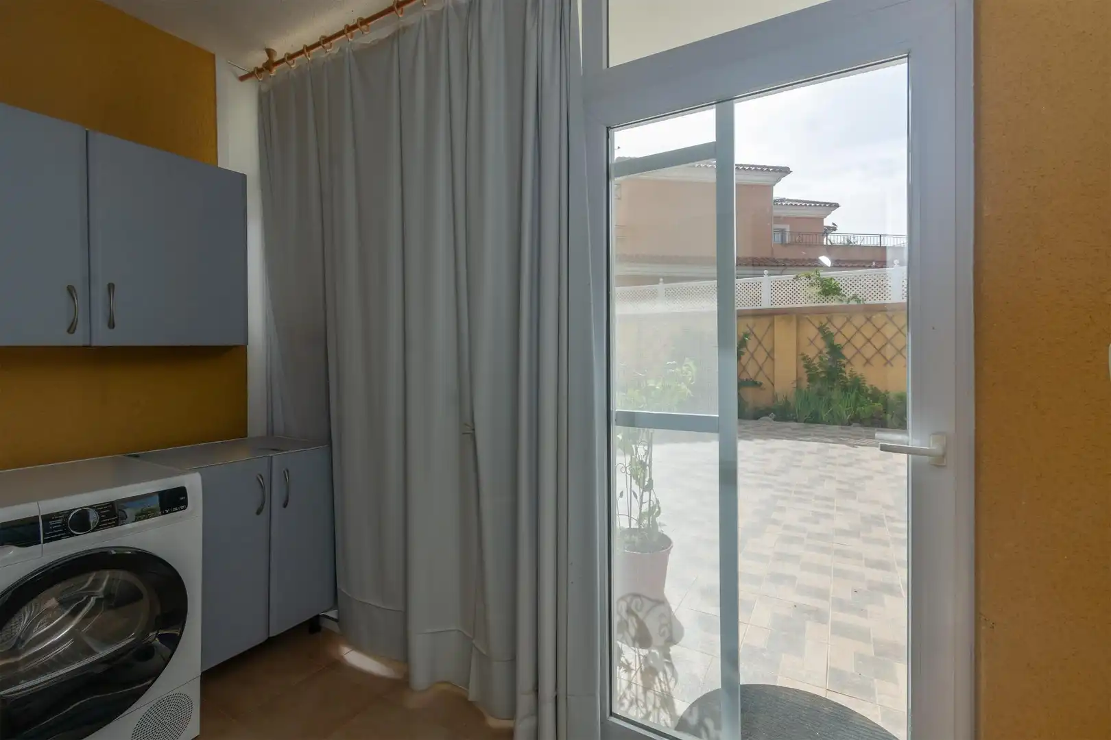 Villa mit Terrasse zum Verkauf in Calle Rio Bidasoa 6, imagen 32