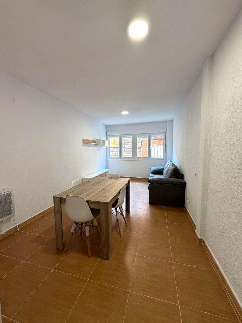 Vista exterior de Piso de alquiler en Portillo de Toledo con Amueblado