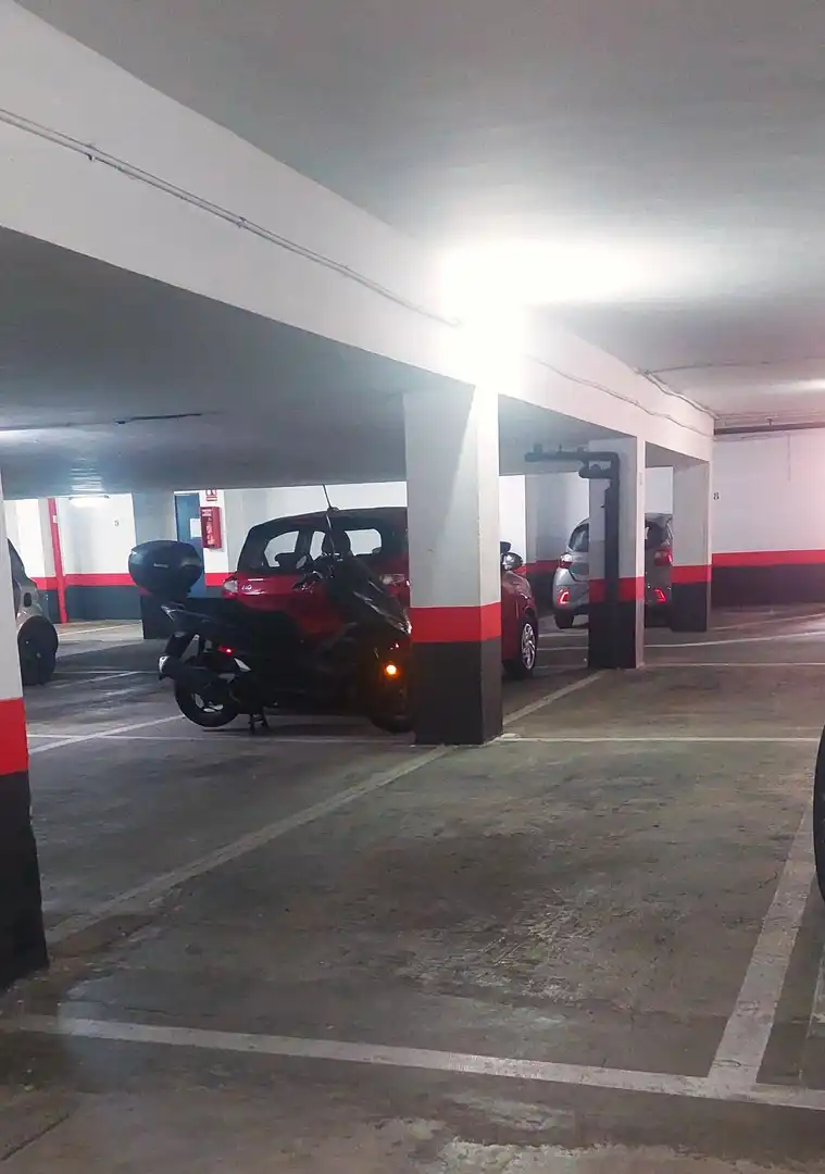 Aparcament de Dúplex en venda en Santa Cruz de Tenerife amb Jardí privat i Alarma