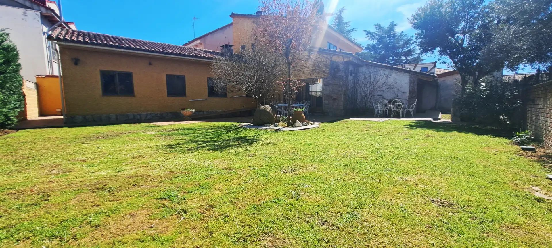 Jardí de Casa o xalet en venda en Talamanca de Jarama amb Calefacció, Jardí privat i Forn