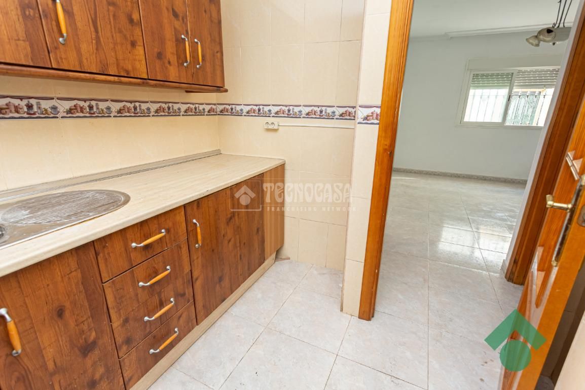 Cocina de Casa adosada en venta en Algeciras