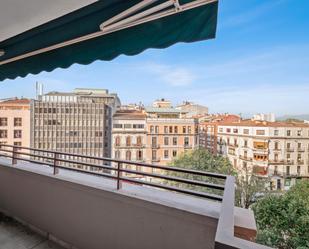 Exterior view of Flat for sale in Girona Capital  with Air Conditioner, Heating and Terrace