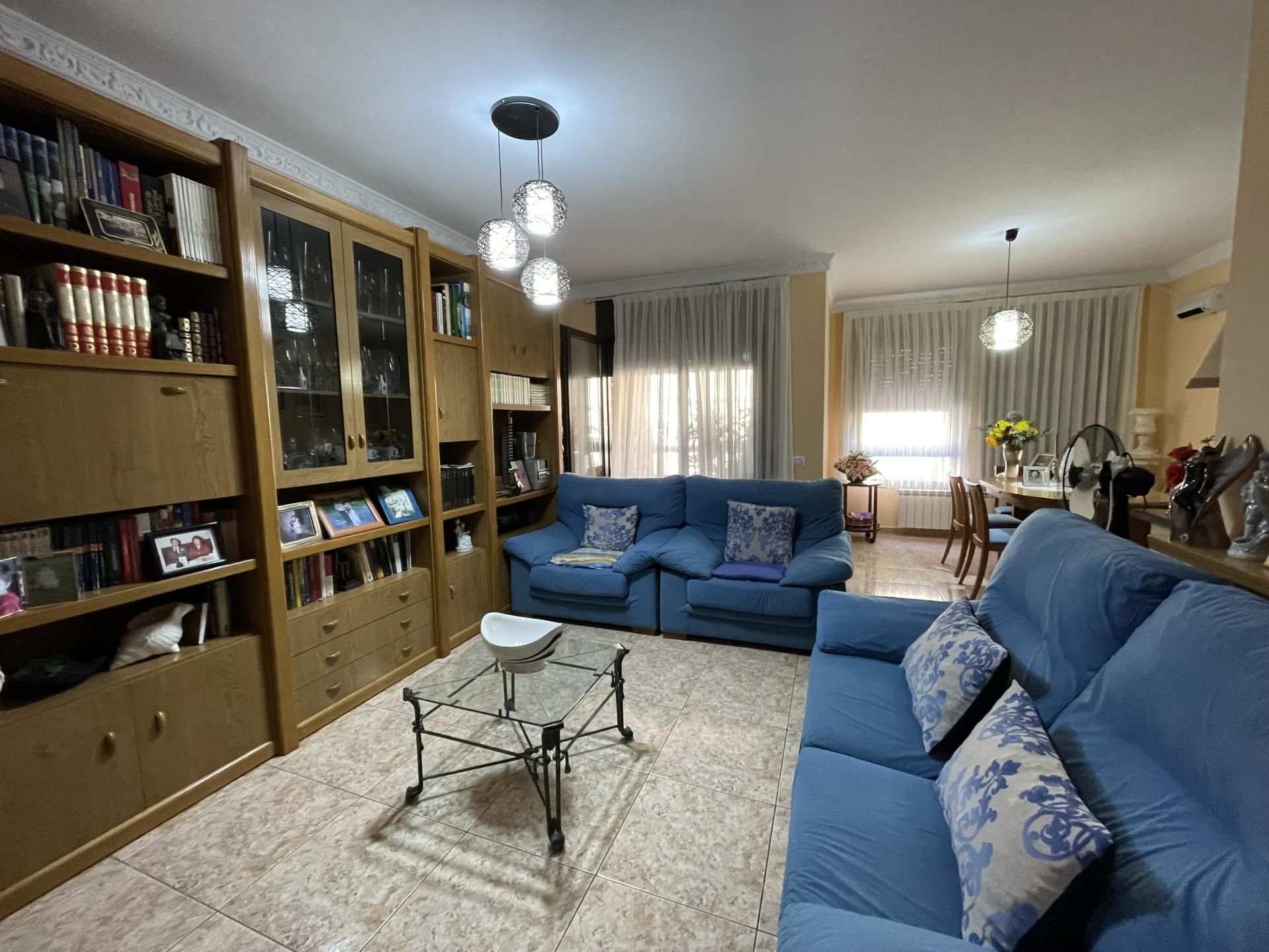 Sala de estar de Casa adosada en venta en Navarcles con Aire acondicionado, Calefacción y Terraza