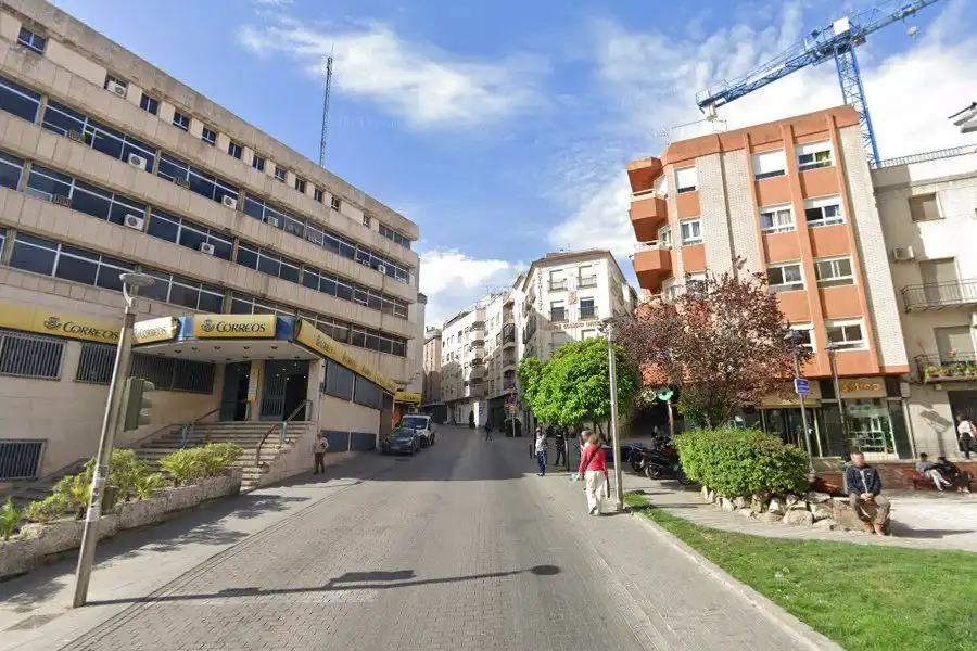 Vista exterior de Piso en venta en Jaén